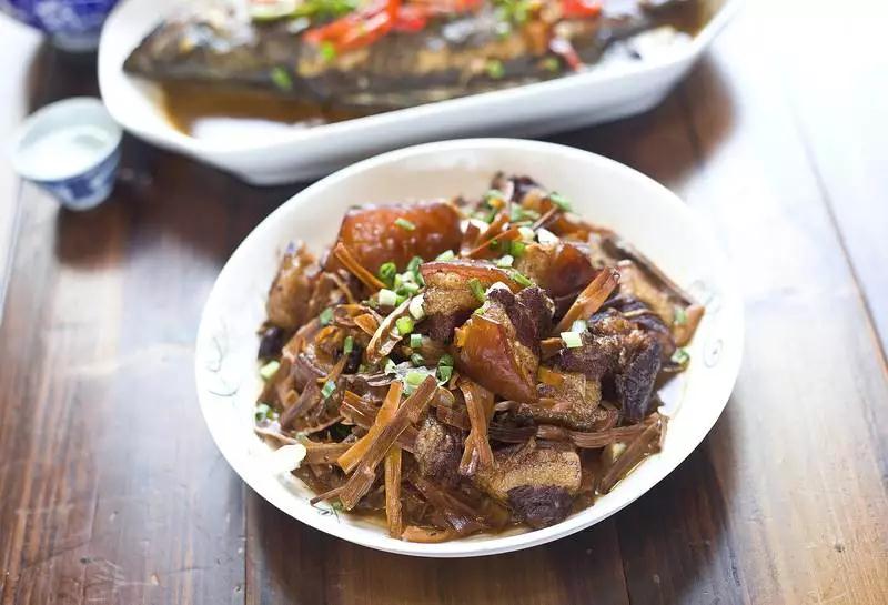 民宿徽派之美,徽派元素侘寂风民宿