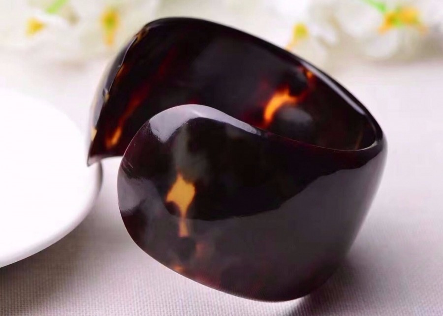 它“避得了邪”,却护不住自己