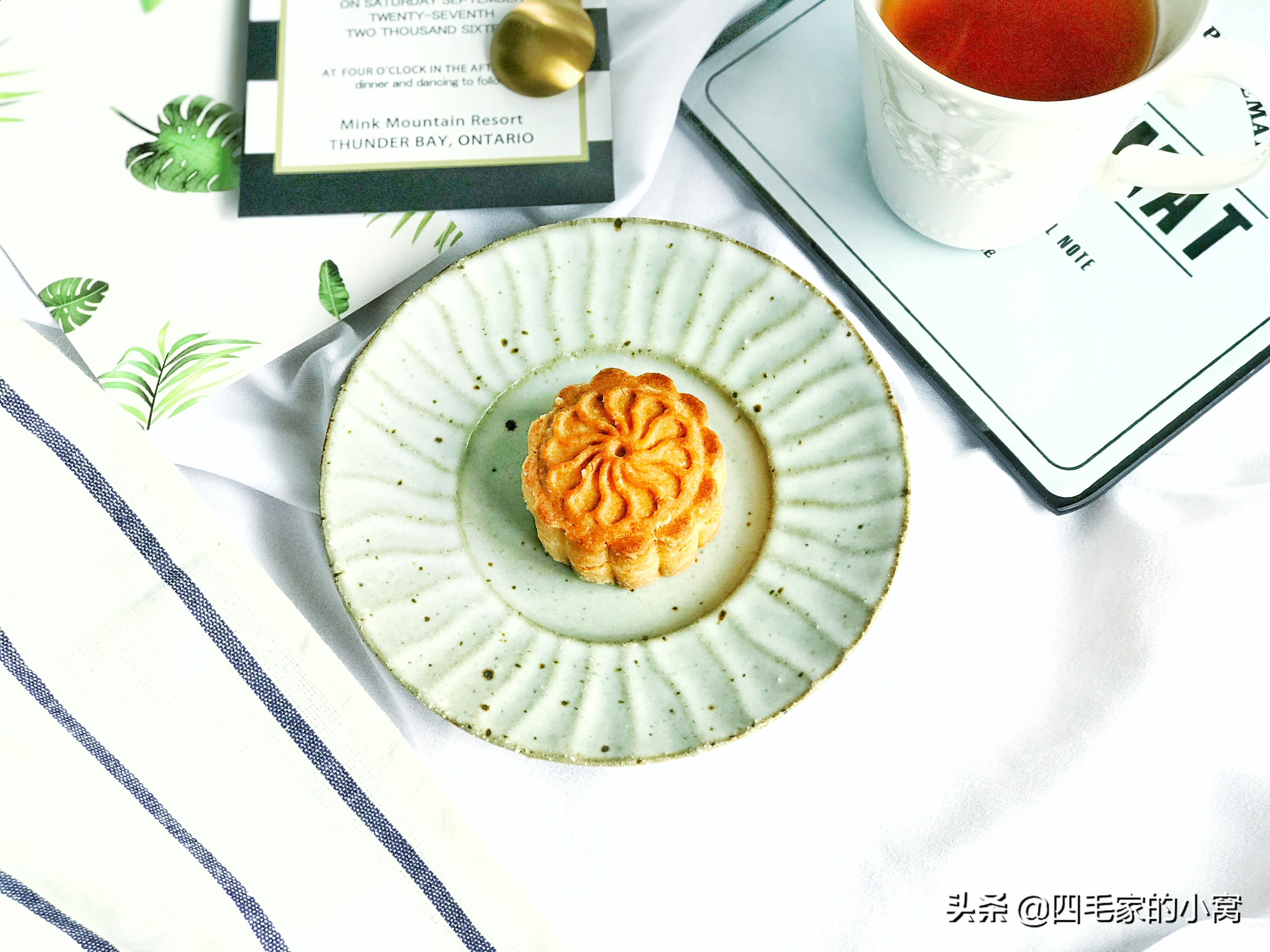 桃酥做出来放一天就不酥了,最正宗的奶酥月饼告诉你简单做法