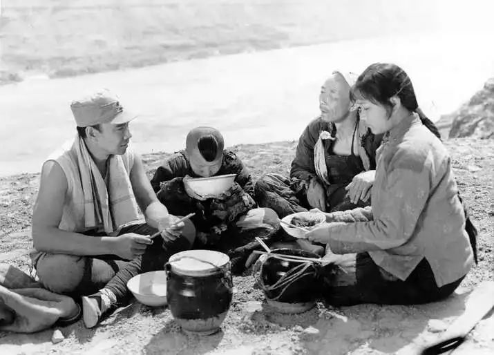 鍗庤鐢靛奖top250,top250鐢靛奖瑙ｈ鍚堥泦