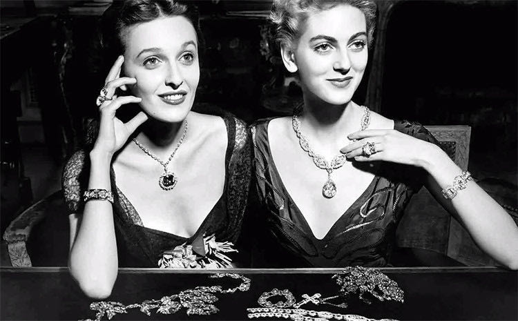 被诅咒的稀世珍宝,被诅咒的古董宝藏