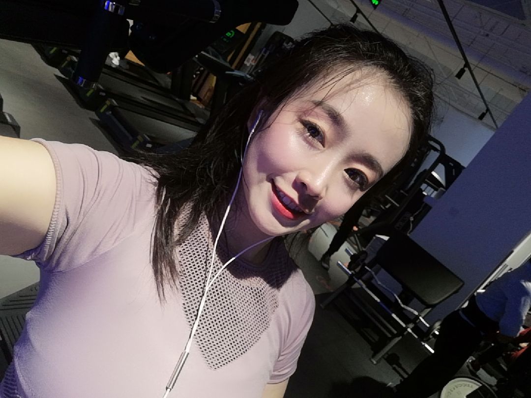 17050kg女生如何练马甲线,瘦子如何练出马甲线