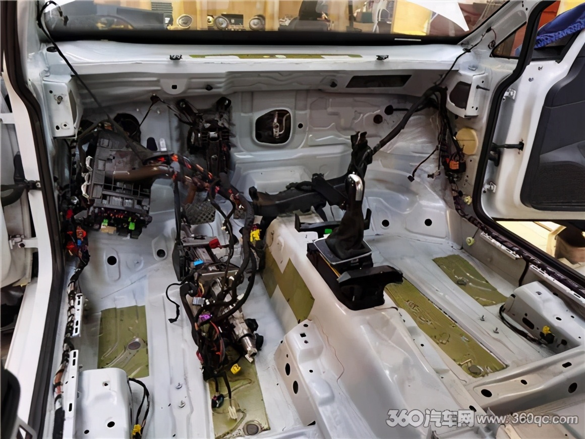 17年高尔夫1.6改装隔音,高尔夫隔音和胎噪怎么样