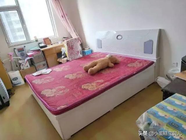 床单久睡不晒螨虫“成堆”？教你1招，不用洗不用晒，轻松除螨虫