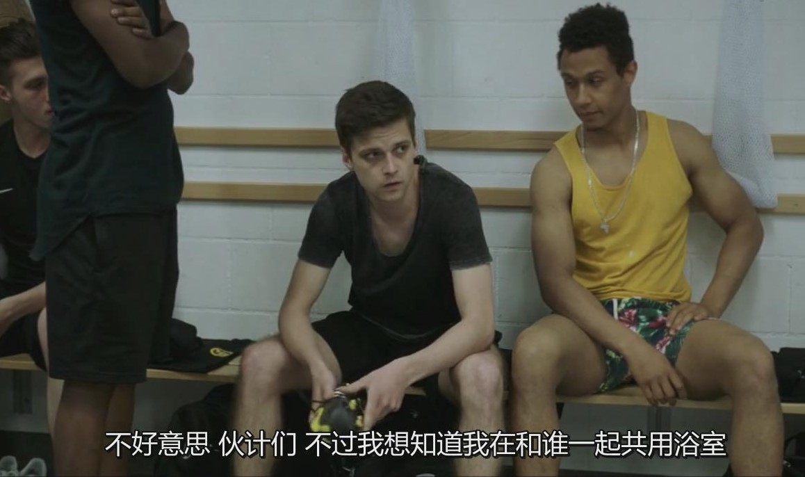 同性恋球员，他们是在足球世界中挣扎的“异类”