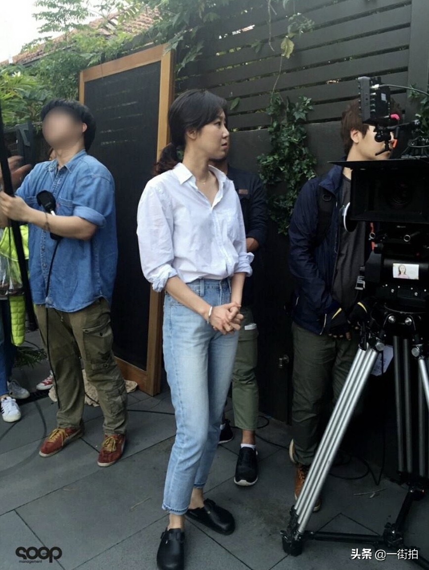 闫妮时尚穿搭,闫妮时尚穿搭视频