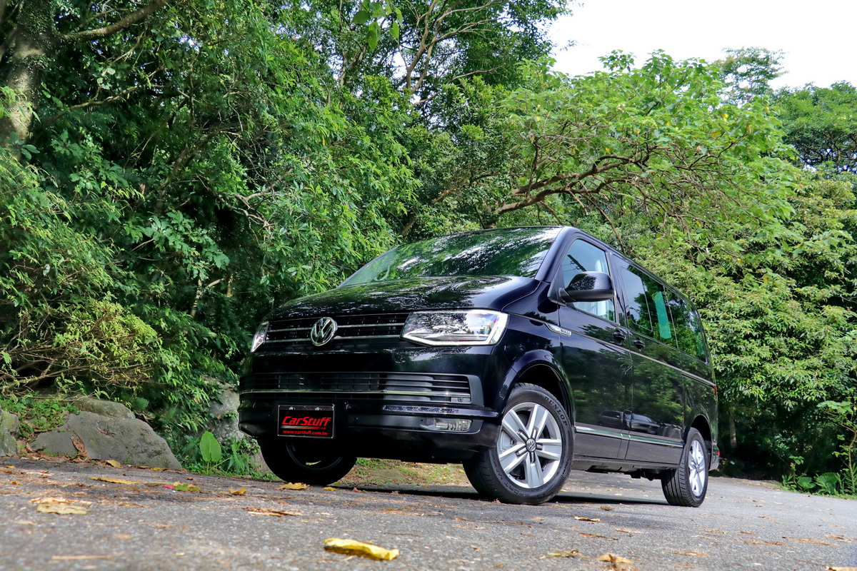 进口大众multivan精彩实拍展示,19年大众帕萨特混动试驾