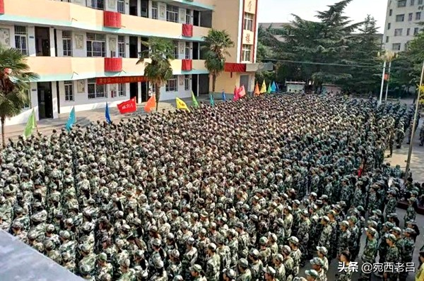 卧龙区青华一中军训,南阳卧龙区青华一中几个培优班