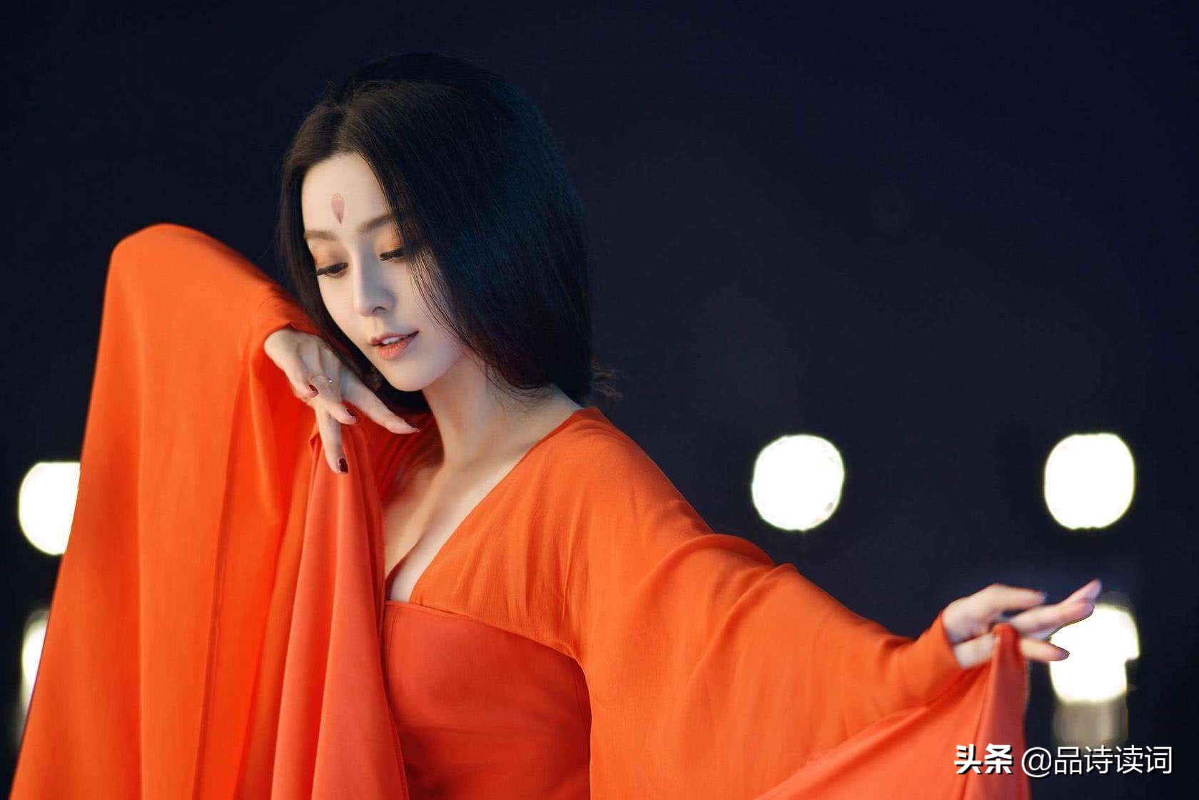 李白当年被嘲笑他写了一首诗,李白最细思极恐的十首诗