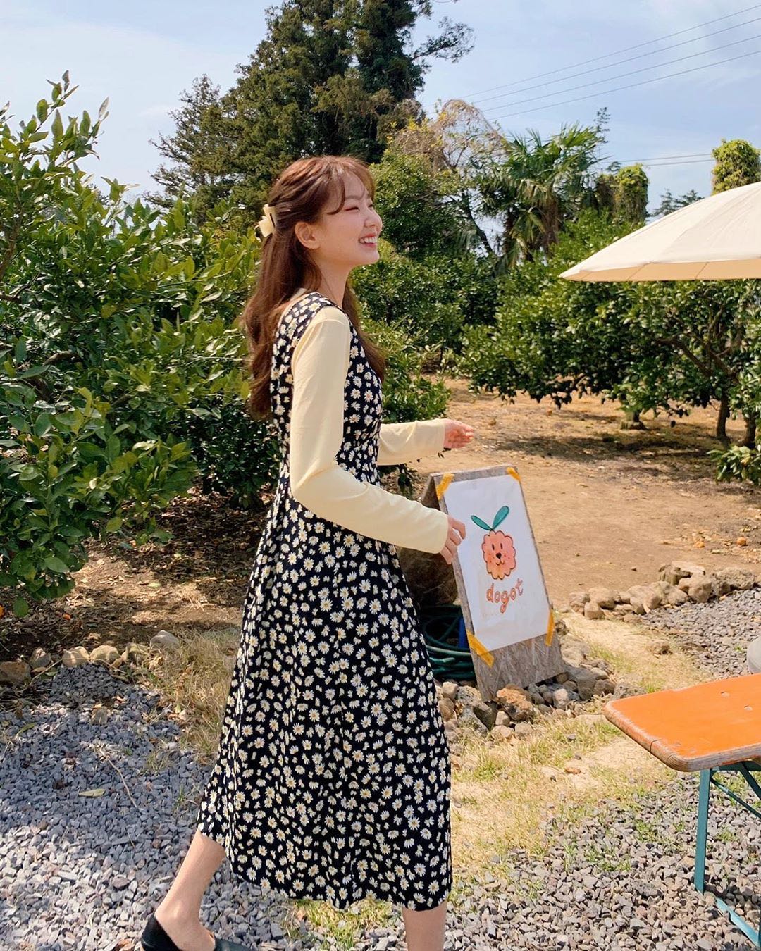 值得推荐的韩系穿搭博主,韩国穿搭博主穿衣服过程