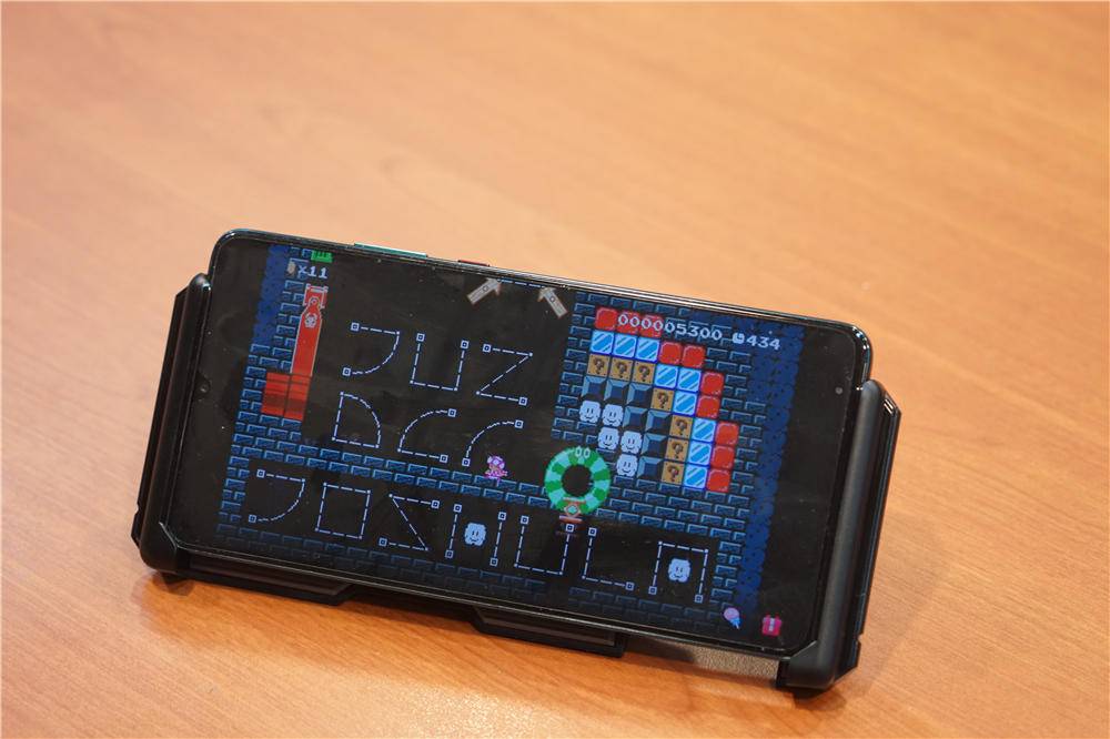 荣耀北通h2游戏手柄,荣耀亲选北通游戏手柄测评