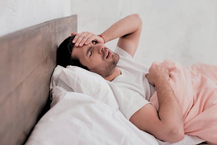 早上起床身体出现的征兆,早上起床头痛是什么病的前兆