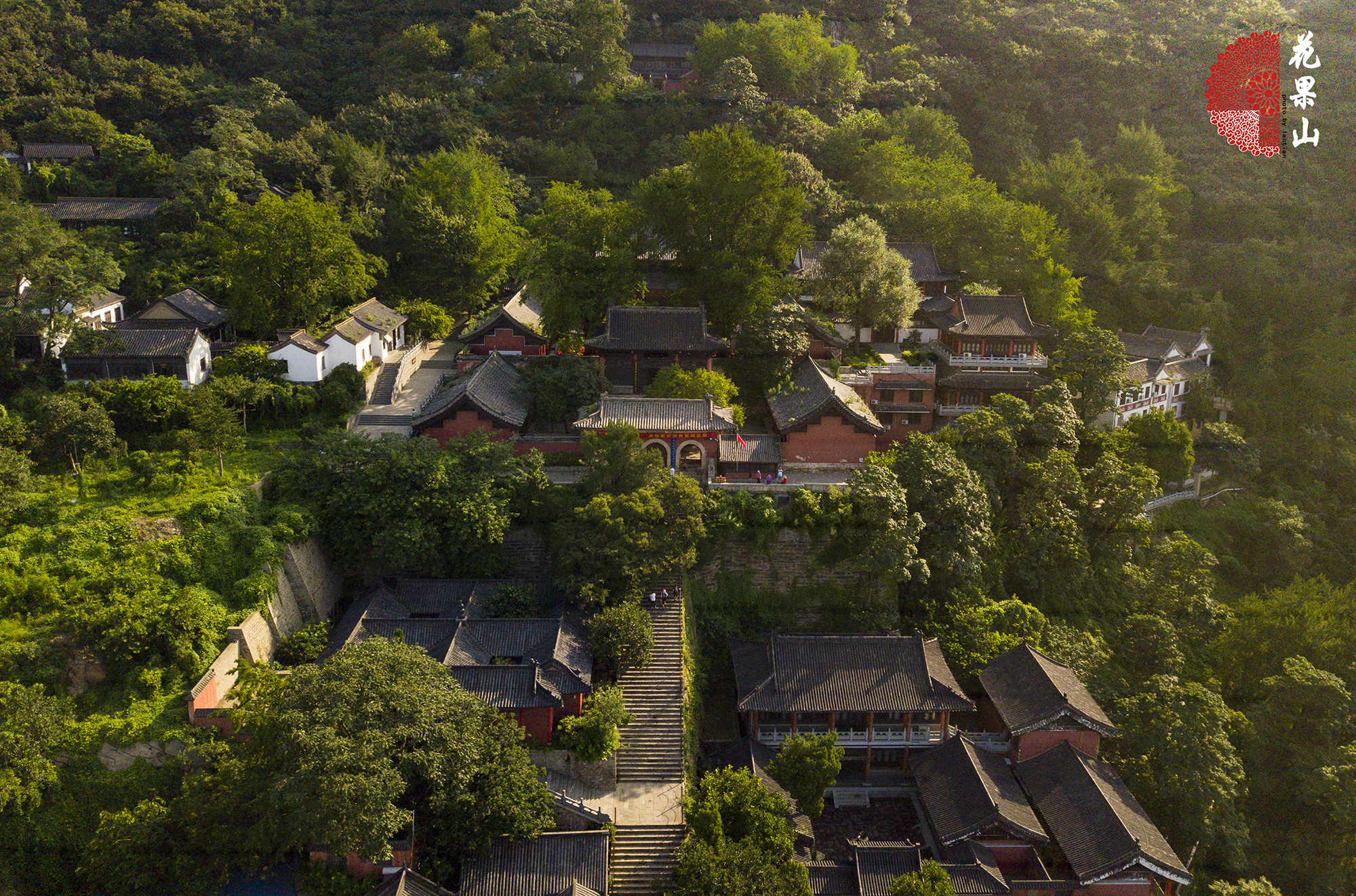 连云港著名景点花果山的传说,连云港的花果山景区