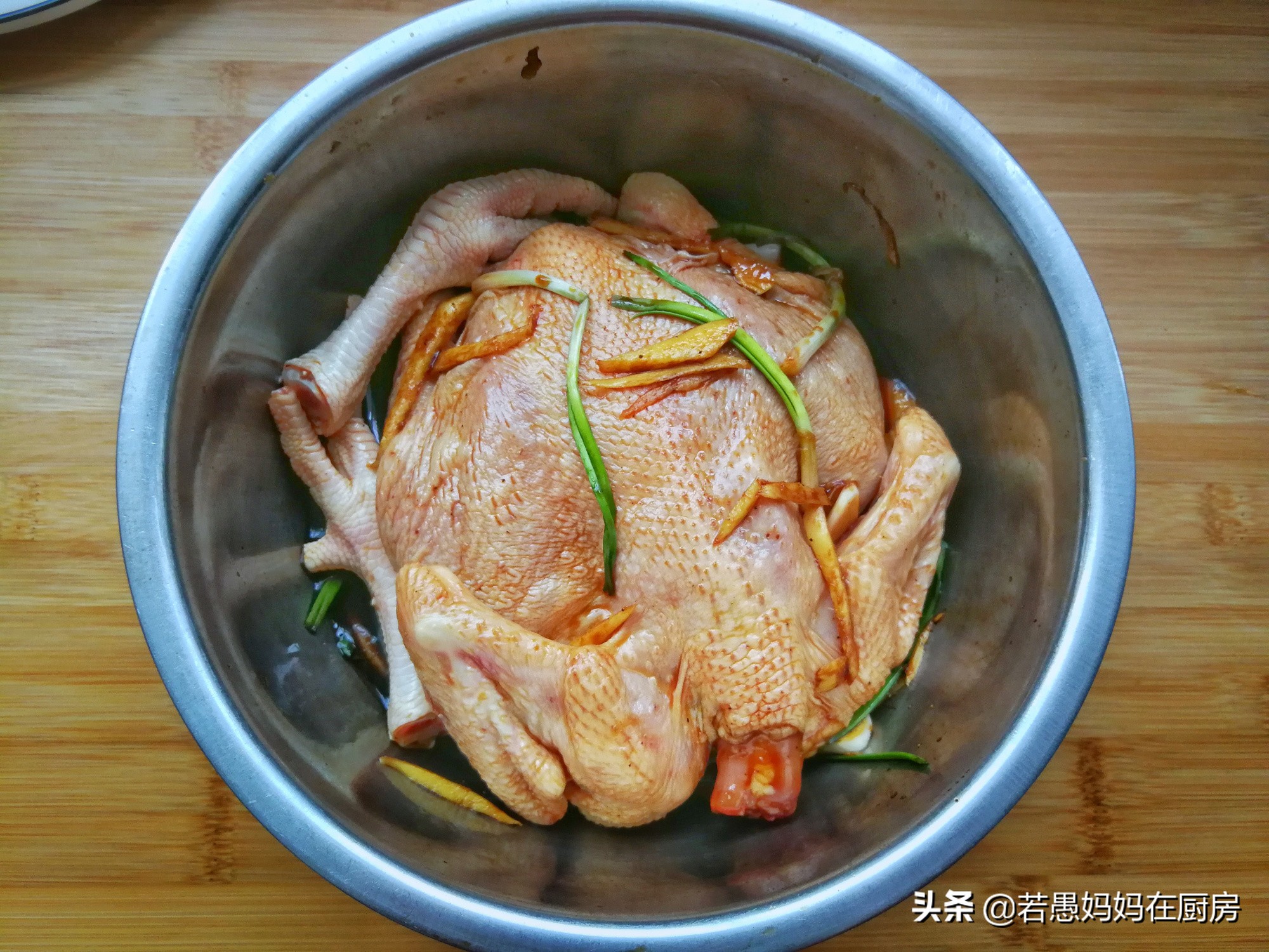 家庭版脆皮烤鸡烤箱做法,家庭烤箱做烤鸡教程