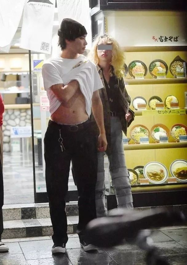 琚棩鏈浗姘戦獋鐨勬棩鏈敺婕斿憳,琚棩鏈汉鍞惧純鐨勬棩鏈敺鏄庢槦