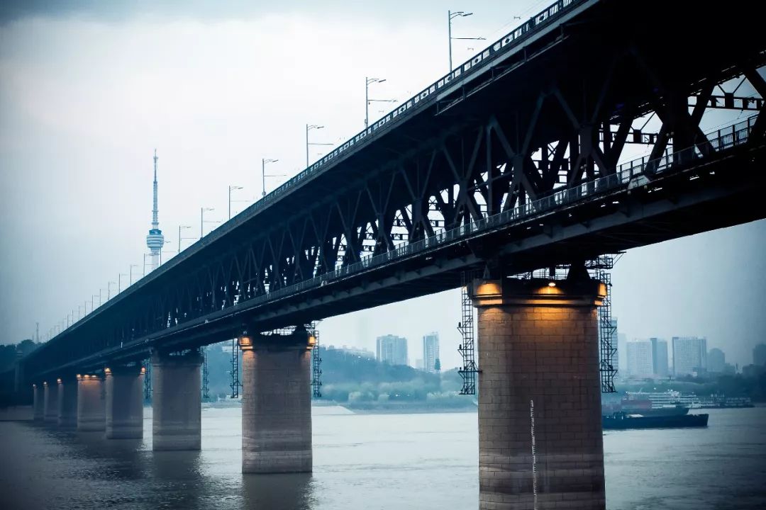 一入武汉热血腾,从此爱上这座城