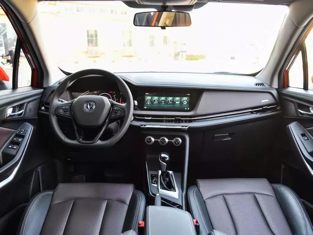 焕发生机,长安全新CS153月底上市,轴距加长