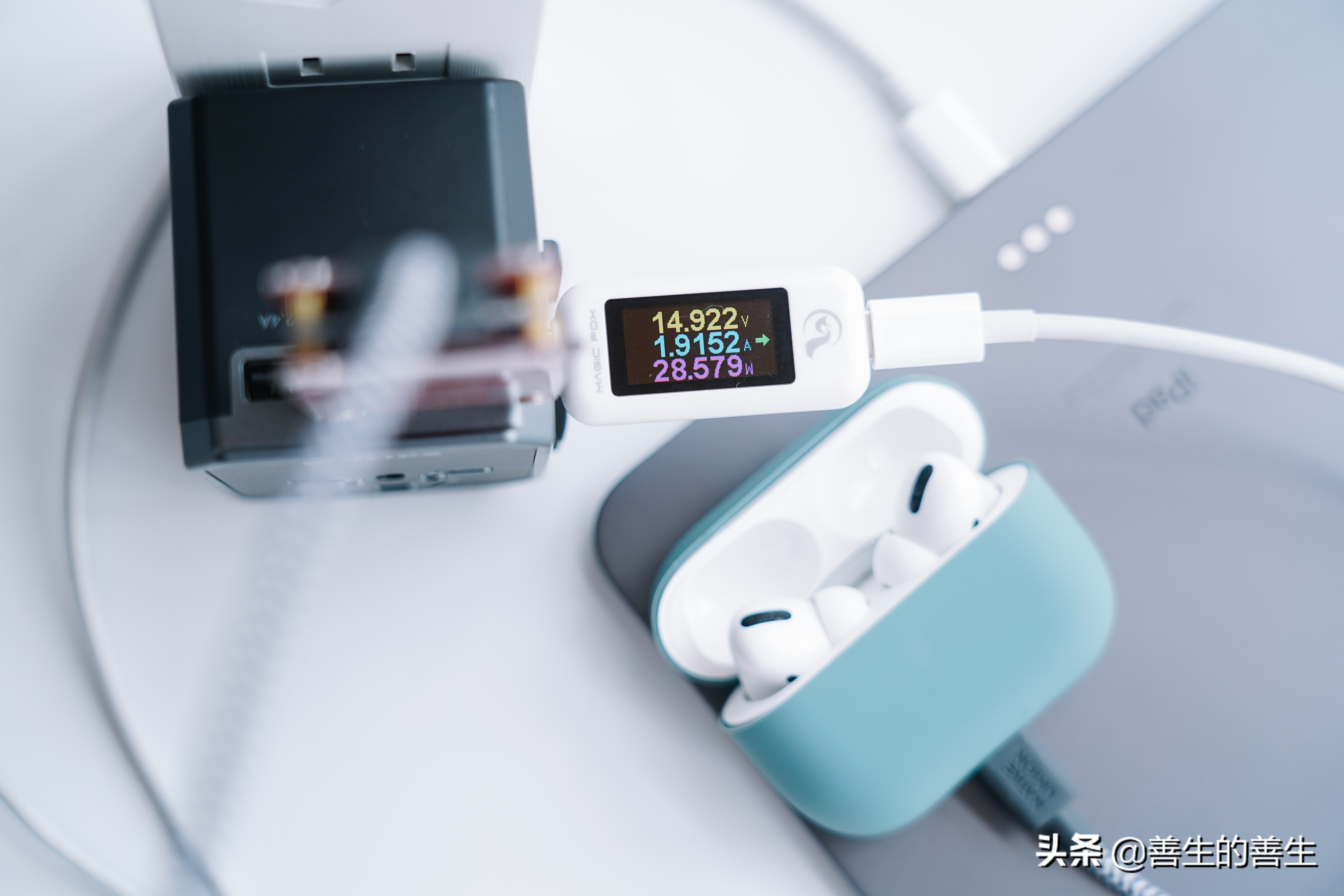 出国只带一样东西,飞利浦三脚usb插座评测