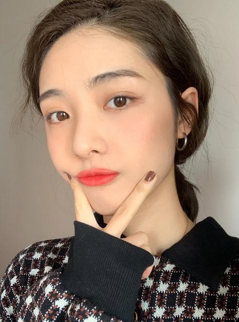 国货口红稚优泉,稚优泉和美康粉黛哪个口红不沾杯