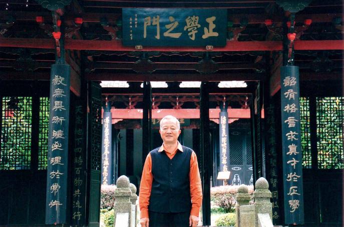 曹操评价人中吕布马中赤兔,为什么说人中赤兔马中吕布