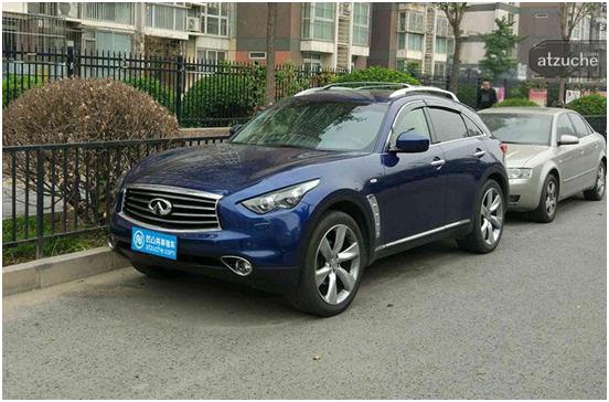 自动洗车跟人工洗车哪个好,洗车机洗车和人工洗车