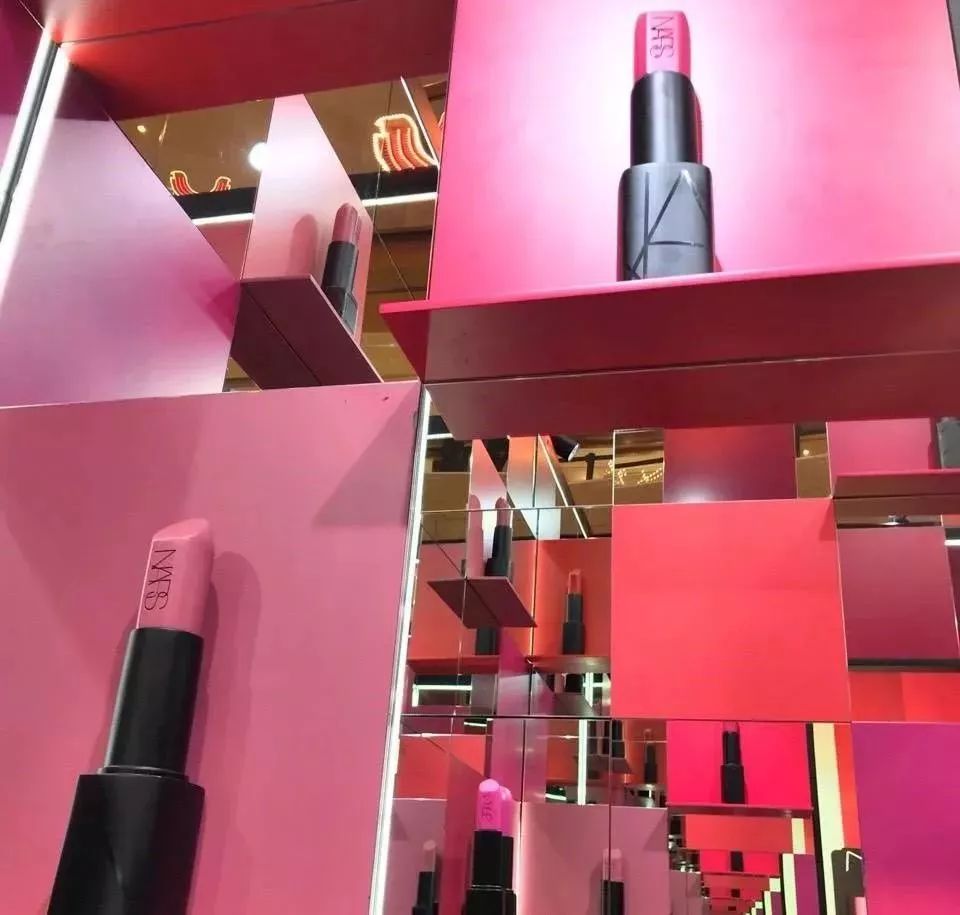 网红彩妆集合店来重庆啦,美妆nars