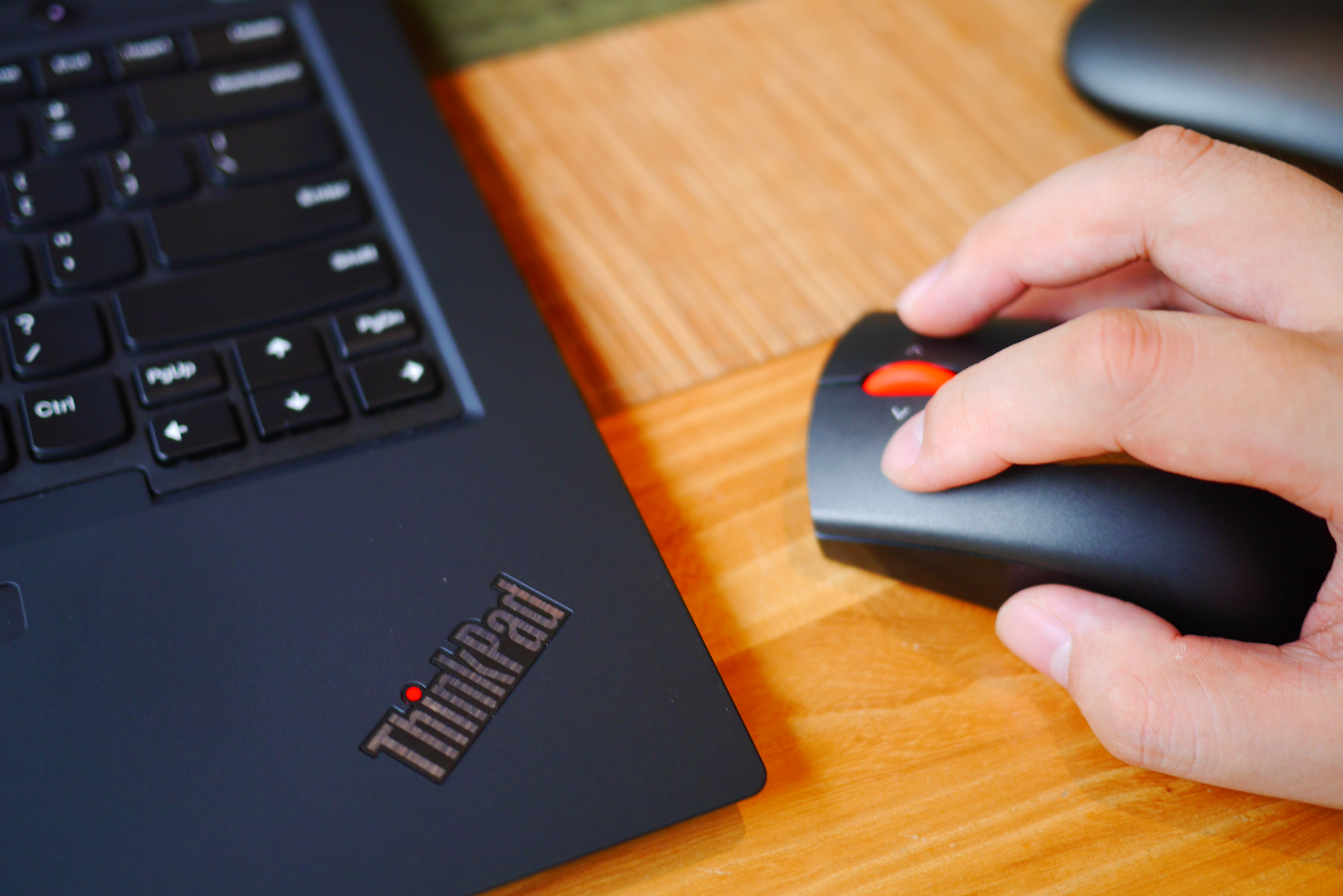 最熟悉的陌生人，ThinkPad小黑双模鼠标长测