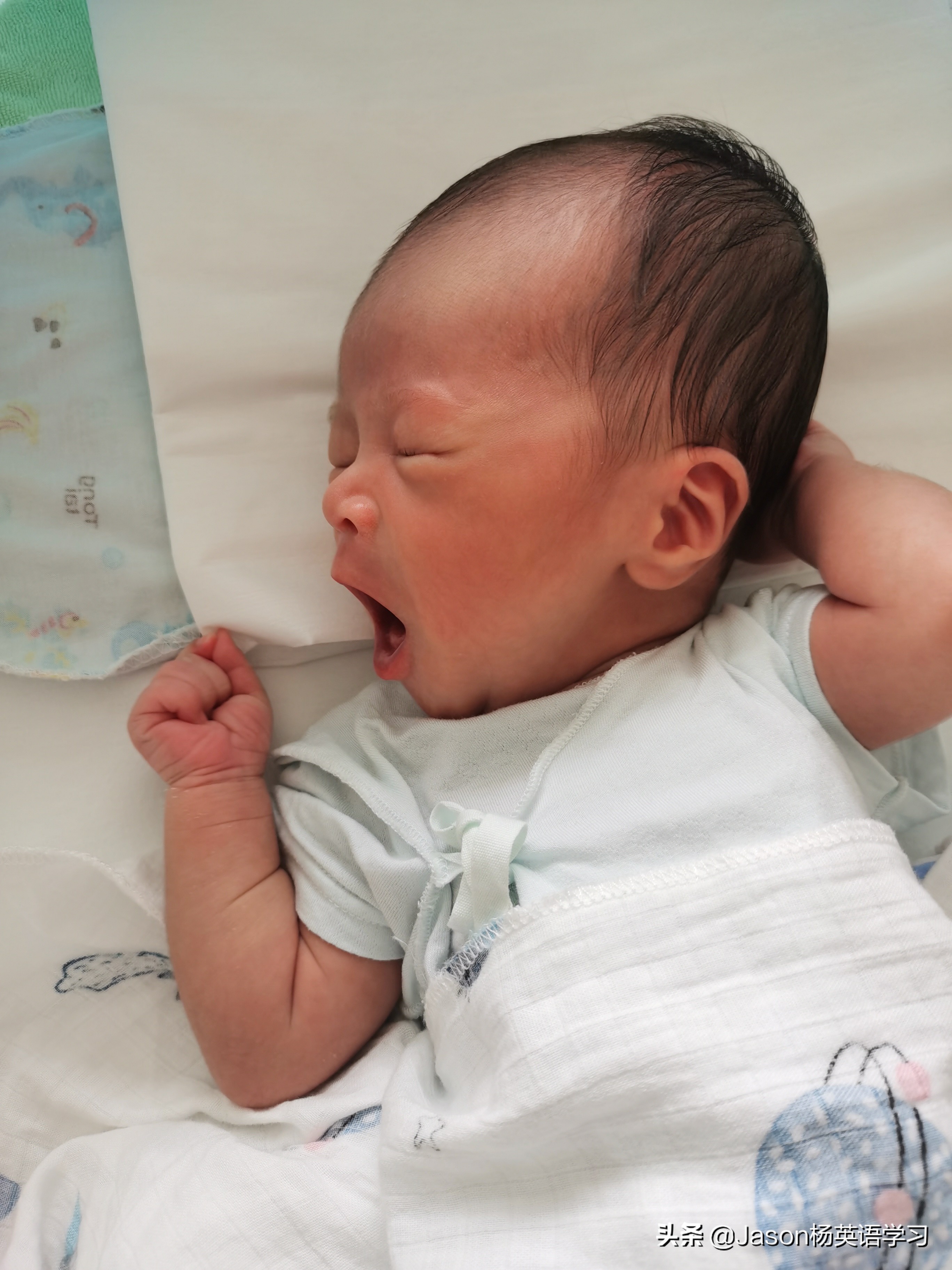 最近几年新生儿起名最多的名字,宝宝起名到底该怎么起名字