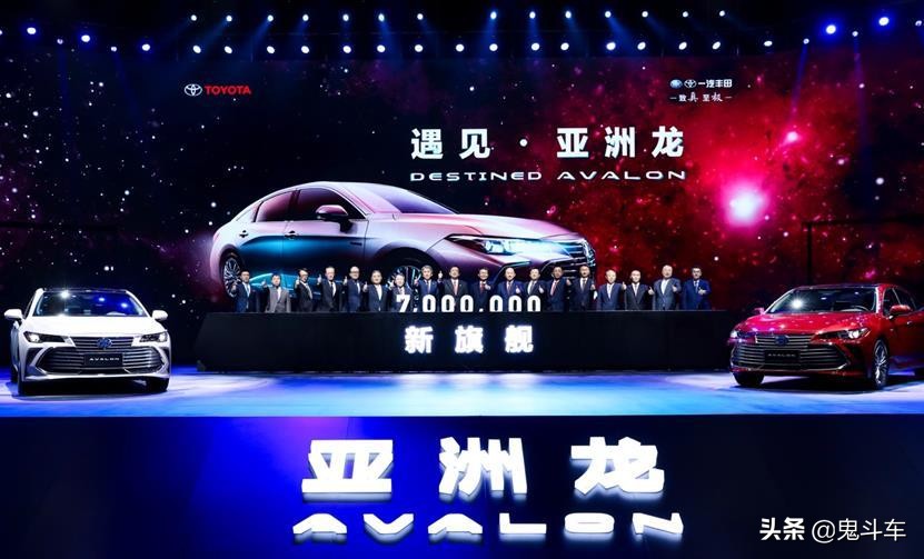 拯救“佛系”，征服“杠精”一眼定魂亚洲龙上演“双极”魅力