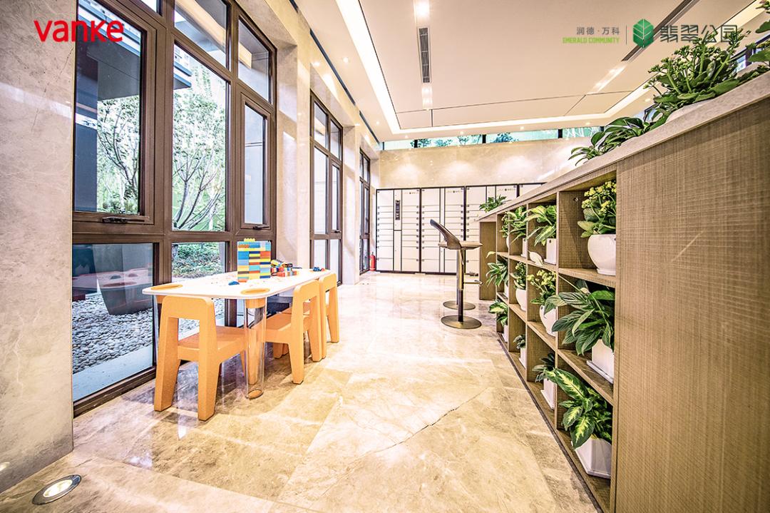 南京珠泉花园到万科翡翠公园,银川万科翡翠公园林溪花园