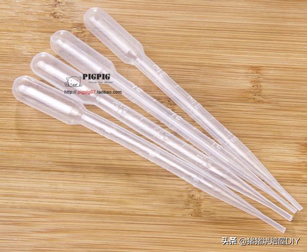 自己在家烘焙新手入门必备工具,自己在家学烘焙需要买什么工具