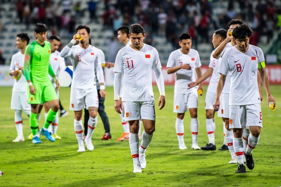 回顾国足过往冲击世界杯之路,2002年世界杯国足巅峰