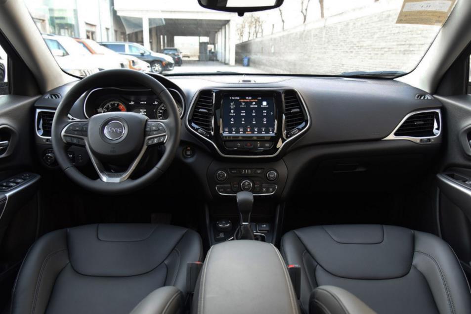 耐开不易坏的车,16年14万公里吉普自由光值得买吗