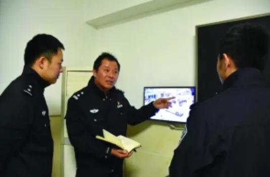 广州双枪失窃案：缝纫机厂和部队同时丢枪，警方如何顺藤摸瓜？