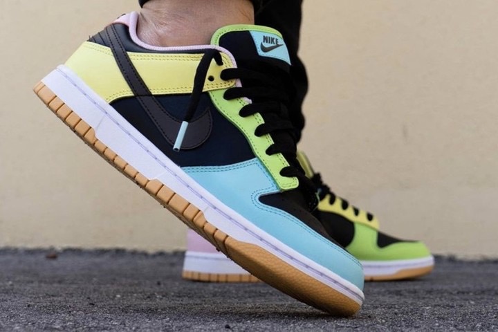 nikedunkfree99鸳鸯鞋,nikedunk红蓝鸳鸯正版多少钱