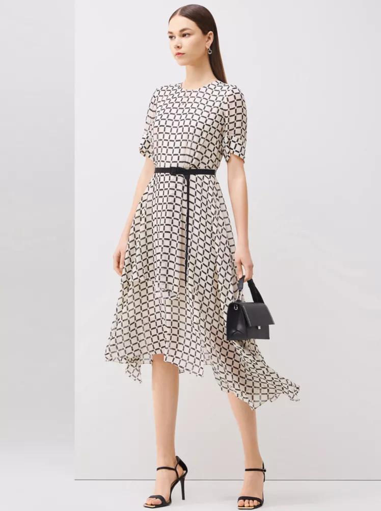 运动休闲3折起！VIP感恩季~专属福利尽在王府井奥莱机场店