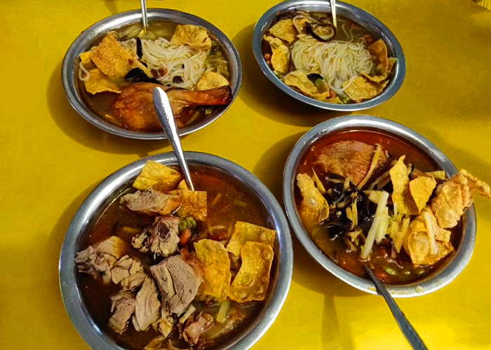 学校食堂螺蛳粉还适合加什么品,学校新食堂螺蛳粉