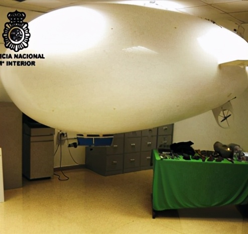 囚犯越狱失败,逃不掉的监狱