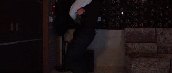 父女互换身体，这片儿骚气快要溢出屏幕