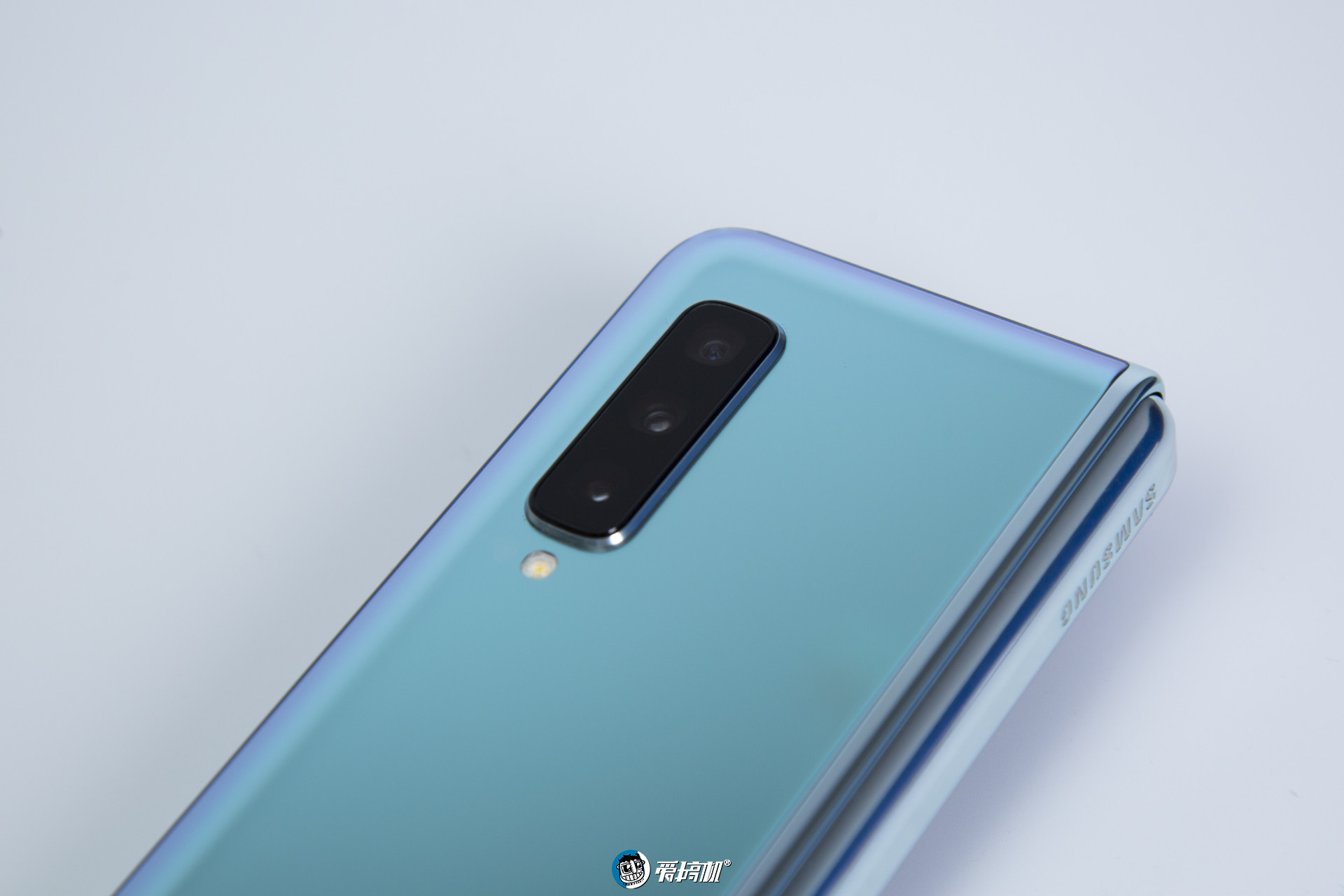 三星galaxyfold有什么优势,三星galaxyfold深度评测