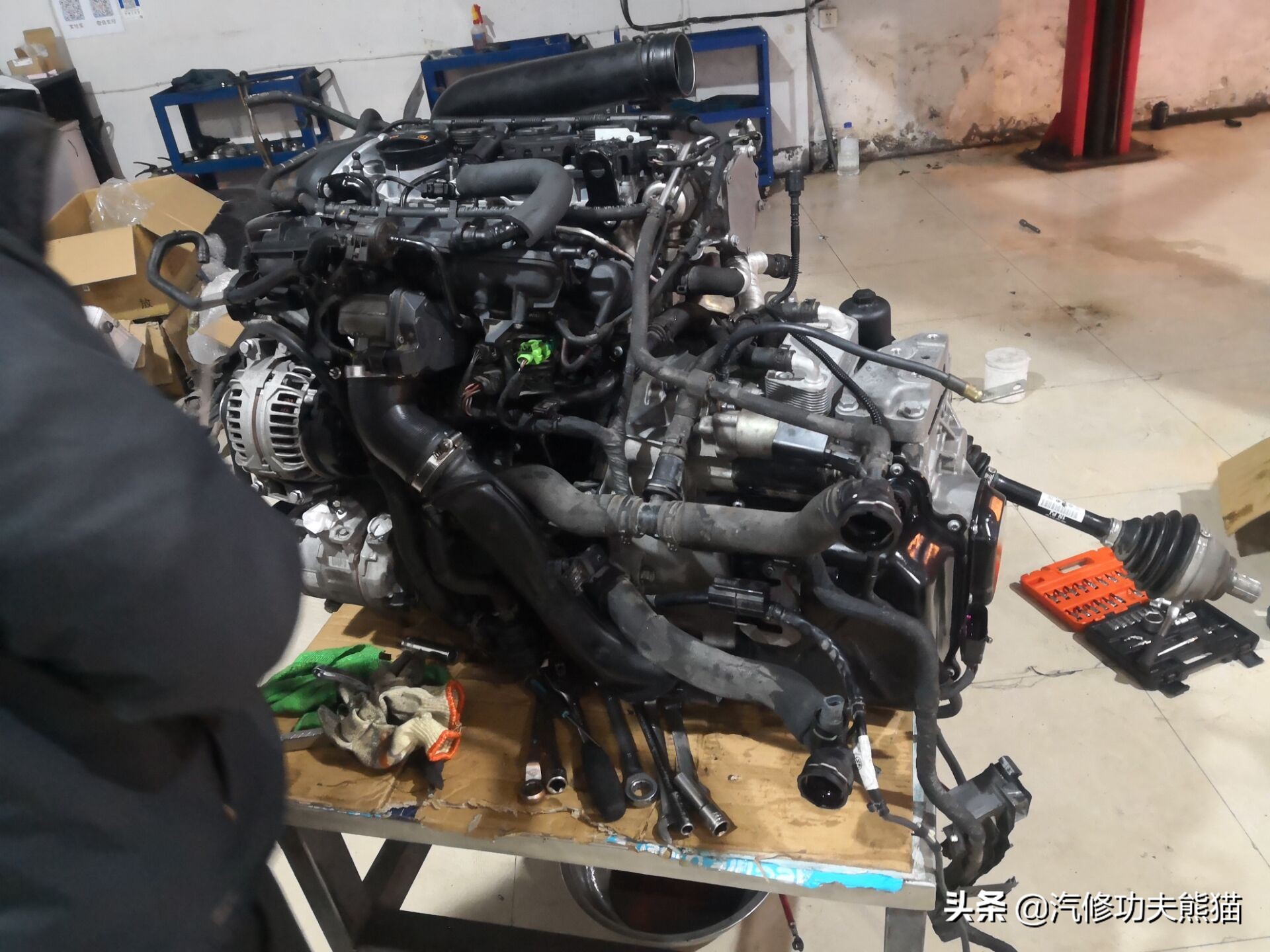 斯柯达烧机油是免拆治理还是大修,斯柯达昊锐烧机油大修