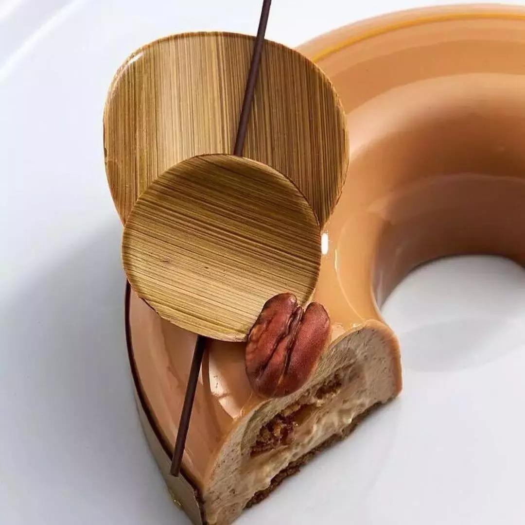 有颜色的马卡龙怎么做,如何做出简单的马卡龙