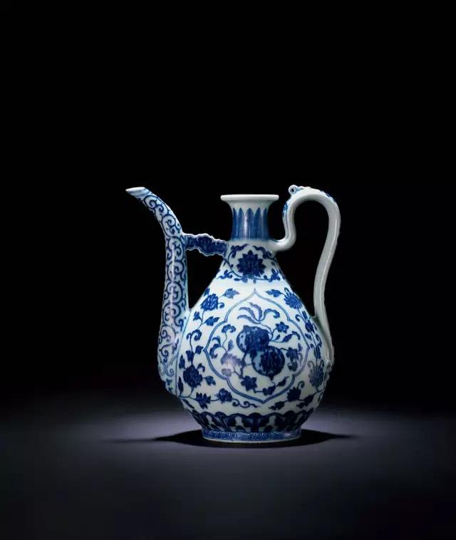 清朝皇帝有多奢侈，看了这些藏品才知道