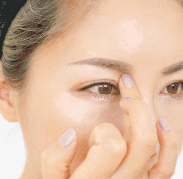 修容棒咋样用,miniso修容棒修容教程