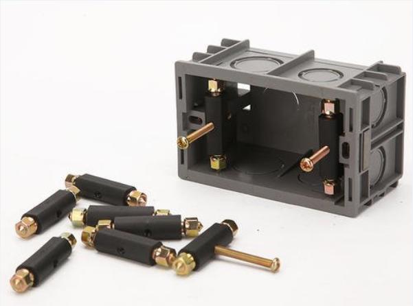 墙内插座暗盒坏了怎么更换,插座暗盒坏了怎么维修