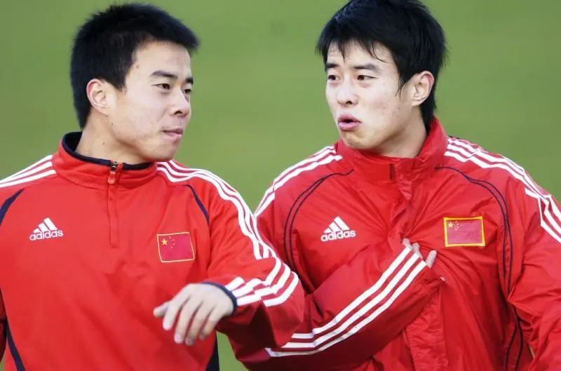 申花老熟人为何哽咽？