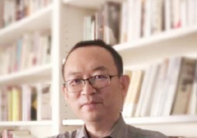 北大才子余杰：自称蒙古人，勾结*华反**势力讨好美国，一切有迹可循