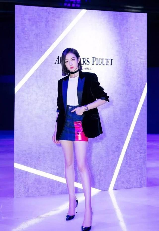 西装配裙子适合哪种发型,中长西装配什么裙子好看