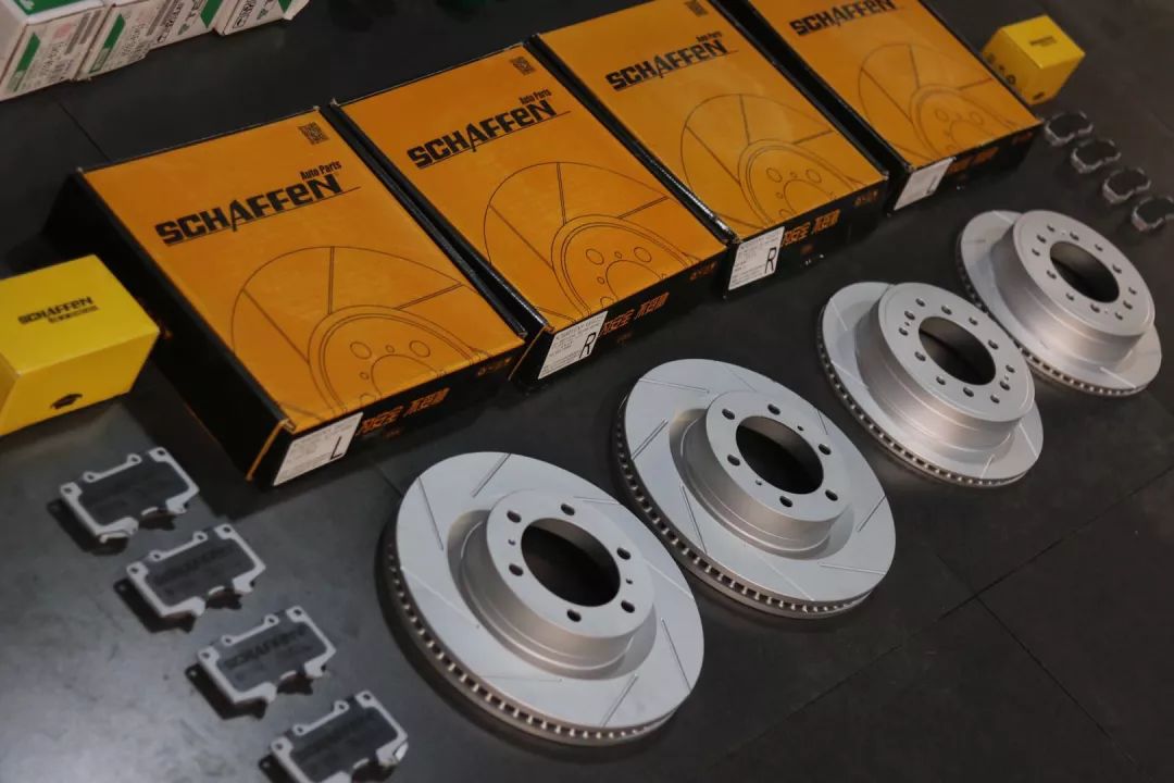 怪兽修车：翻新“残损不堪”的二手霸道LC150，满血复活变新车