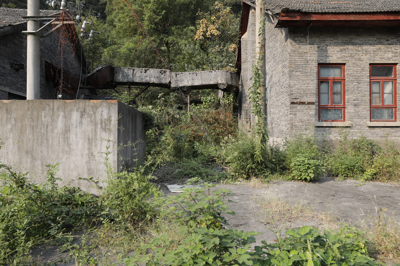 三线系列之13:国营二三八厂,国营湖北华中精密仪器厂